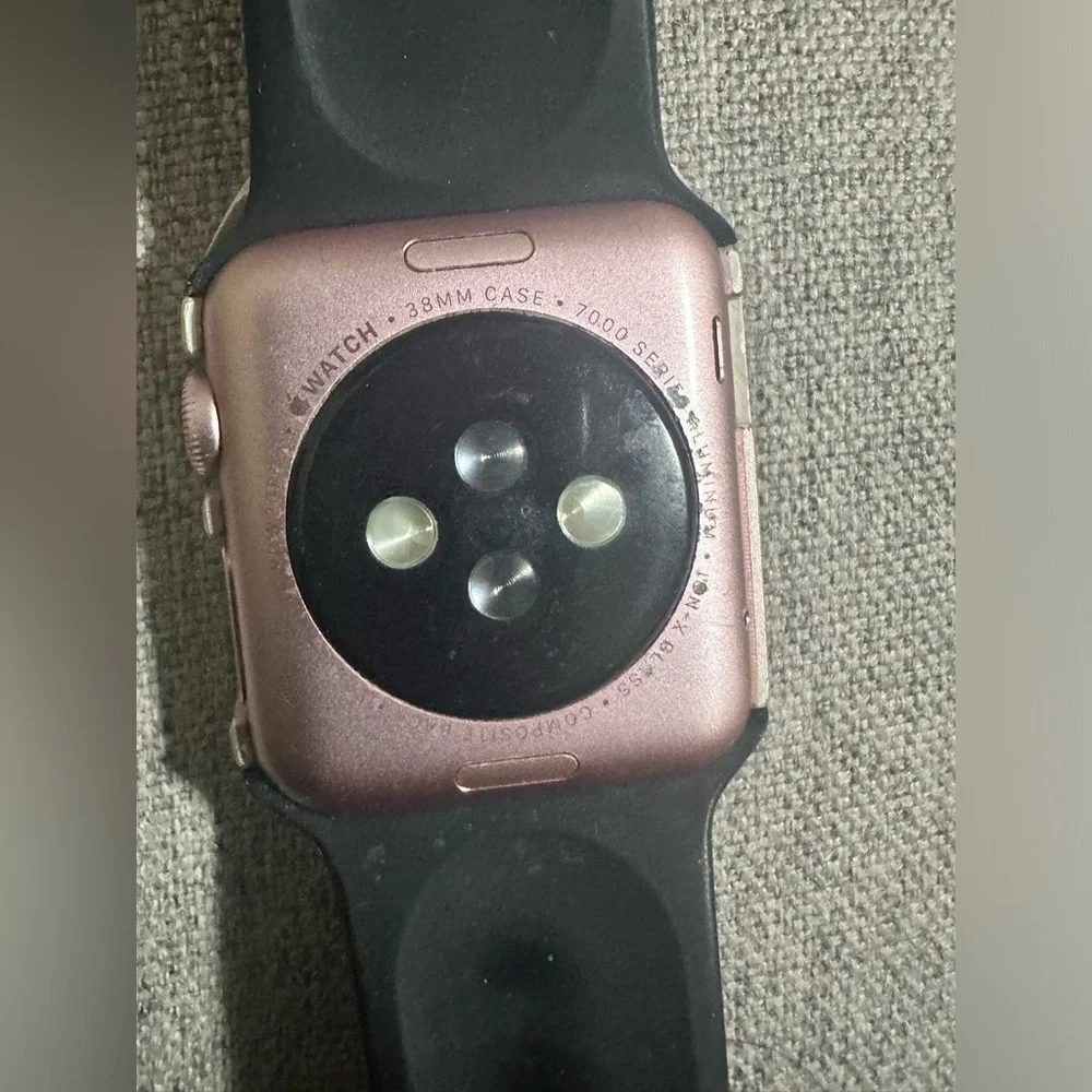 Apple Watch 38mm 7000 Series Rose Gold Black Band